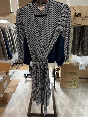 Brooks Brothers Black and White Houndstooth Midi Wrap Dress